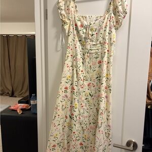 Ever New Ivory Floral Maxi Dress